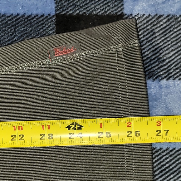 Woolrich. 6-snap button pullover. LIKE-NEW. Women's size Medium - Picture 6 of 14